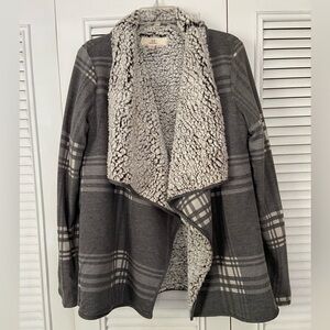 Thread & Supply Gray and Cream Plaid Sherpa Lined Open Front Short Jacket Size L